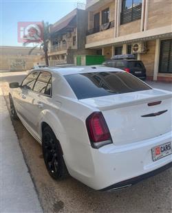 كرايسلر 300